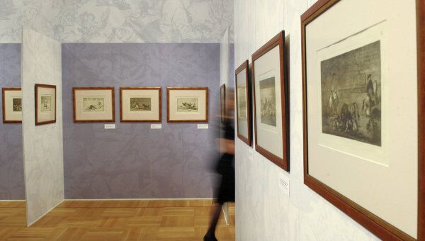 Работы Франсиско Гойи на выставке. Архивное фото Работы Франсиско Гойи на выставке. Архивное фото