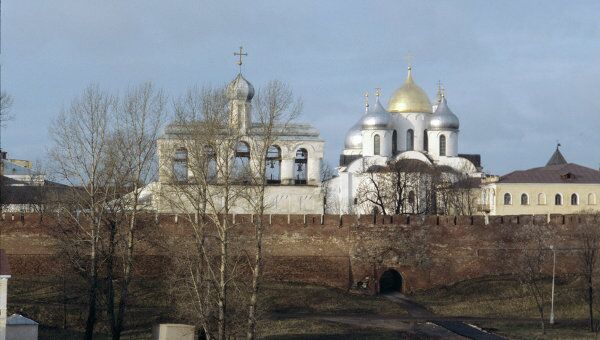 Здания Новгородского историко-архитектурного музея-заповедника Здания Новгородского историко-архитектурного музея-заповедника