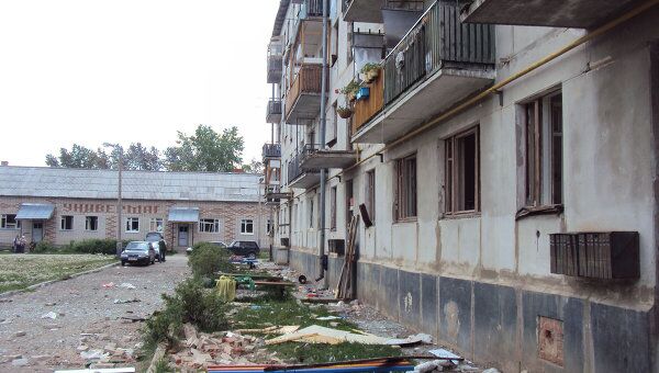 Последствия взрыва на 102-арсенале близ села Пугачево в Удмуртии Последствия взрыва на 102-арсенале близ села Пугачево в Удмуртии