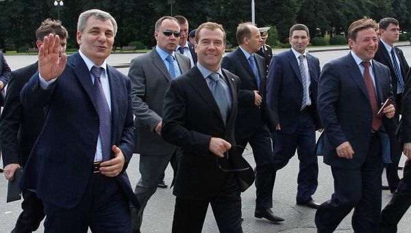 Дмитрий Медведев проводит заседание Совета по развитию гражданского общества и правам человека Дмитрий Медведев проводит заседание Совета по развитию гражданского общества и правам человека