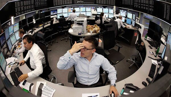 Торги немецкой фондовой биржи DAX во Франкфурте. Архив Торги немецкой фондовой биржи DAX во Франкфурте. Архив