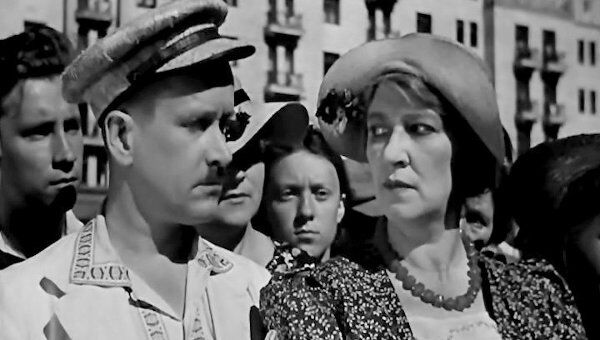 Муля, не нервируй меня!. Фаина Раневская в фильме Подкидыш Муля, не нервируй меня!. Фаина Раневская в фильме Подкидыш
