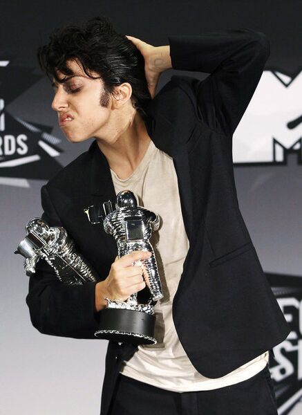 Певица Леди Гага на вручении наград MTV Video Music Awards Певица Леди Гага на вручении наград MTV Video Music Awards