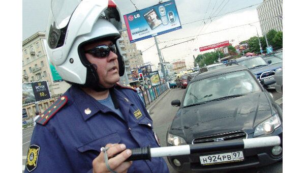 Регулировщик на автодорогах в Москве Регулировщик на автодорогах в Москве