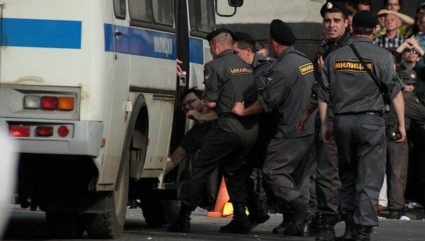 Марш несогласных на Триумфальной площади в Москве Марш несогласных на Триумфальной площади в Москве