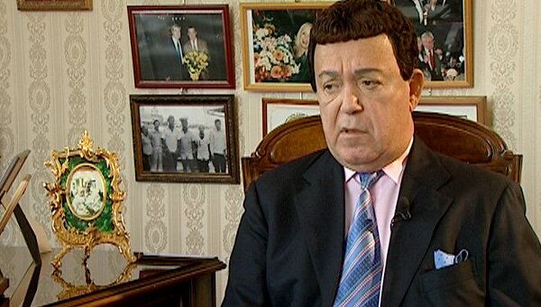 Кобзон: Лиознова просила меня петь так, как будто я – Штирлиц Кобзон: Лиознова просила меня петь так, как будто я – Штирлиц