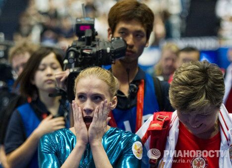 Ксения Афанасьева и Марина Назарова (слева направо) Ксения Афанасьева и Марина Назарова (слева направо)