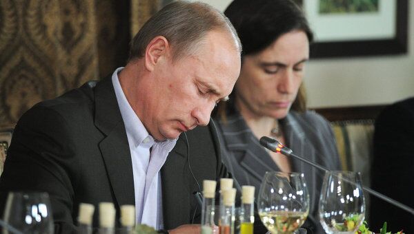 В. Путин встретился с членами дискуссионного клуба Валдай В. Путин встретился с членами дискуссионного клуба Валдай