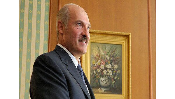 Лукашенко советует не торопиться аплодировать отказу США от ПРО Лукашенко советует не торопиться аплодировать отказу США от ПРО