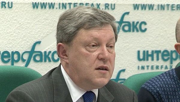Явлинский рассказал, что его не устраивает в процедуре сбора подписей Явлинский рассказал, что его не устраивает в процедуре сбора подписей