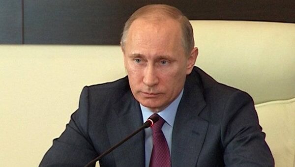Путин предложил наказывать уголовно хозяев ночлежек для мигрантов Путин предложил наказывать уголовно хозяев ночлежек для мигрантов