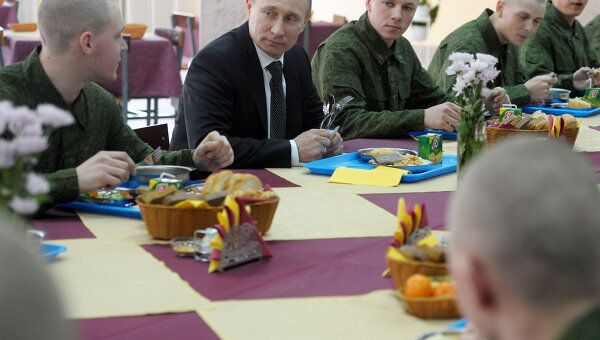 Премьер-министр РФ Владимир Путин посещает Пятую отдельную Гвардейскую мотострелковую Таманскую бригаду Премьер-министр РФ Владимир Путин посещает Пятую отдельную Гвардейскую мотострелковую Таманскую бригаду