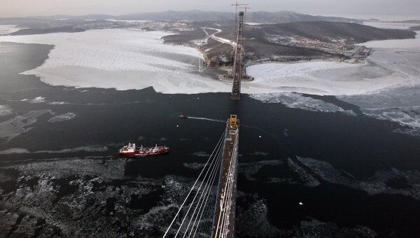 Строительство вантового моста на остров Русский Строительство вантового моста на остров Русский