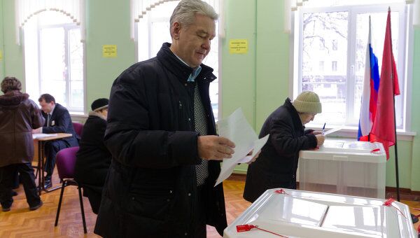 Голосование мэра Москвы Сергея Собянина на выборах президента РФ Голосование мэра Москвы Сергея Собянина на выборах президента РФ