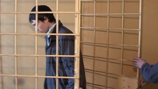Кадры задержания юношей, смастеривших на даче бомбы для взрывов в Москве Кадры задержания юношей, смастеривших на даче бомбы для взрывов в Москве