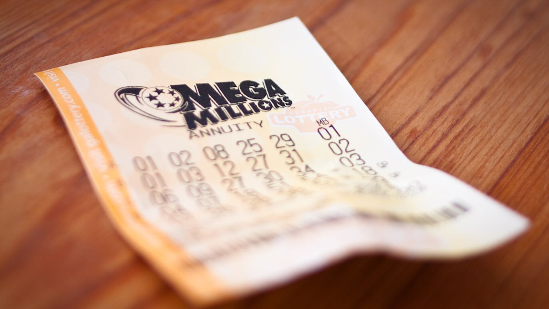 Билет американской лотереи Mega Millions Билет американской лотереи Mega Millions - РИА Новости, 1920, 23.01.2021
