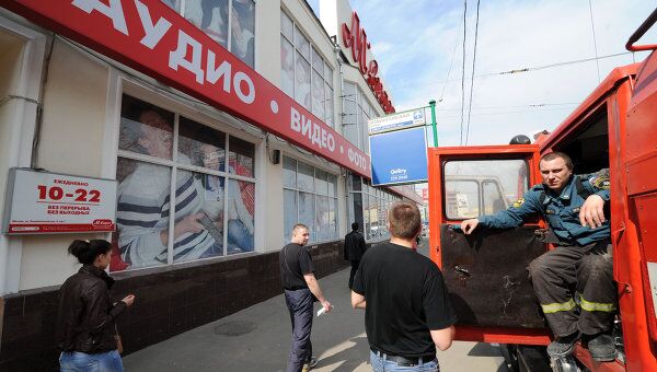 Срабатывание системы пожаротушения в магазине М.Видео в Москве Срабатывание системы пожаротушения в магазине М.Видео в Москве