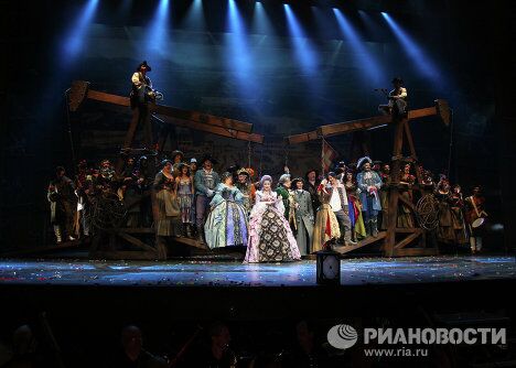 Премьера спектакля Фанфан Тюльпан Премьера спектакля Фанфан Тюльпан