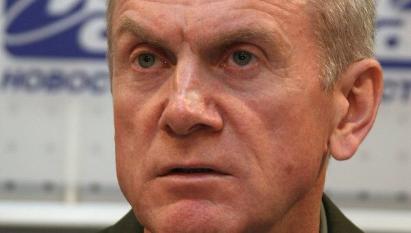 Представитель министерства обороны РФ генерал-полковник Анатолий Ноговицын во время пресс-конференции на тему Ситуация в Южной Осетии Представитель министерства обороны РФ генерал-полковник Анатолий Ноговицын во время пресс-конференции на тему Ситуация в Южной Осетии