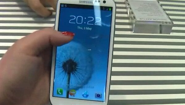 Умный смартфон Samsung Galaxy S III представили в Лондоне Умный смартфон Samsung Galaxy S III представили в Лондоне