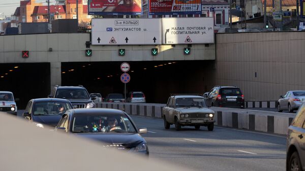 В Москве в Лефортовском тоннеле загорелся автомобиль