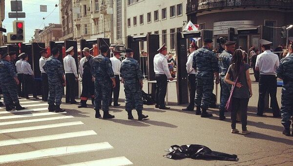 Подготовка к маршу миллионов Подготовка к маршу миллионов