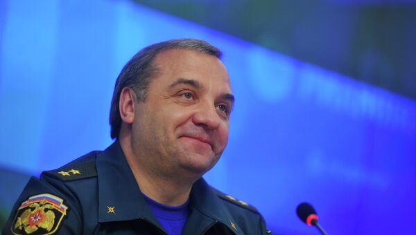 Пресс-конференция главы МЧС РФ Владимира Пучкова Пресс-конференция главы МЧС РФ Владимира Пучкова