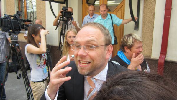 Защитник экс-премьера Украины Юлии Тимошенко Сергей Власенко Защитник экс-премьера Украины Юлии Тимошенко Сергей Власенко