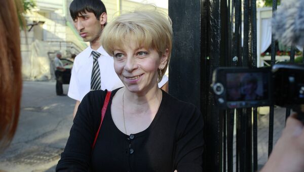 Исполнительный директор фонда Справедливая помощь Елизавета Глинка на благотворительном вечере Добрый вечер от доктора Лизы и Ксении Собчак в поддержку пострадавших на Кубани Исполнительный директор фонда Справедливая помощь Елизавета Глинка на благотворительном вечере Добрый вечер от доктора Лизы и Ксении Собчак в поддержку пострадавших на Кубани