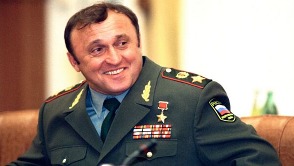 Архивные кадры с бывшим министром обороны России Павлом Грачевым Архивные кадры с бывшим министром обороны России Павлом Грачевым