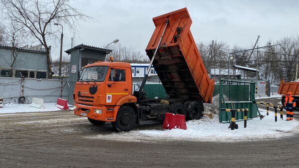 Работа снегоплавного пункта Лихоборский в Москве Работа снегоплавного пункта Лихоборский в Москве