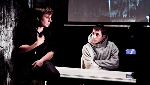 Сцена из спектакля «Антитела», театр «Балтийский дом», Санкт-Петербург Сцена из спектакля «Антитела», театр «Балтийский дом», Санкт-Петербург