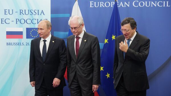 В.Путин на саммите Россия-ЕС в Брюсселе В.Путин на саммите Россия-ЕС в Брюсселе