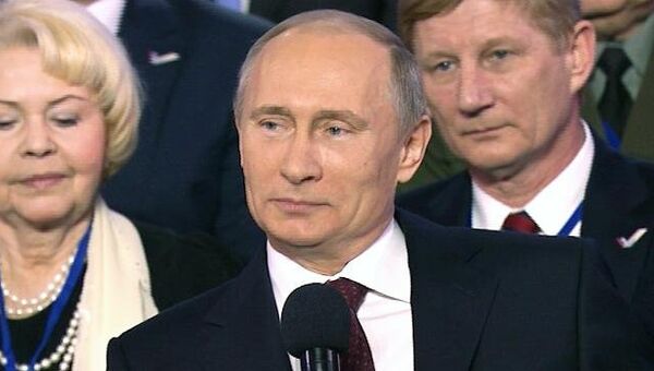 Путин о службе в КГБ, ювенальной юстиции, работе власти и миссии ОНФ Путин о службе в КГБ, ювенальной юстиции, работе власти и миссии ОНФ