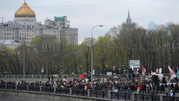 Митинг сторонников оппозиции на Болотной площади в Москве. Архивное фото Митинг сторонников оппозиции на Болотной площади в Москве. Архивное фото