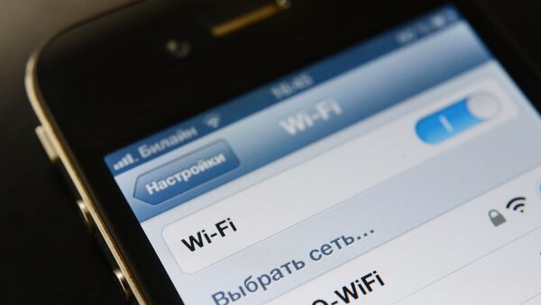 Настройка Wi-Fi на телефоне Apple iPhone 4. Архивное фото Настройка Wi-Fi на телефоне Apple iPhone 4. Архивное фото
