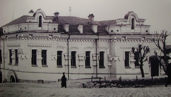Ипатьевский дом в Екатеринбурге Ипатьевский дом в Екатеринбурге