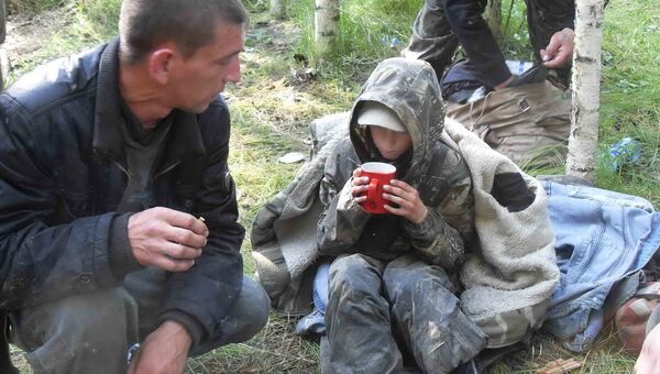 Рома Платов был найден в томской тайге после 6 суток поисков Рома Платов был найден в томской тайге после 6 суток поисков