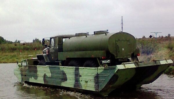 Гусеничный плавающий транспортер Гусеничный плавающий транспортер