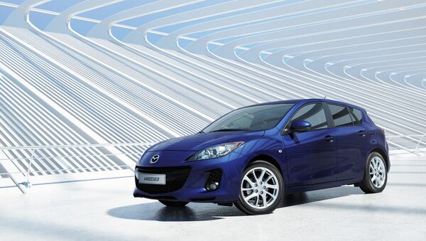 Автомобиль Mazda 3 Автомобиль Mazda 3