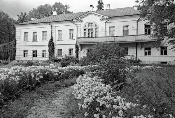 Музей-усадьба писателя Льва Толстого Музей-усадьба писателя Льва Толстого