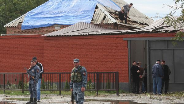 Взрыв у здания РОВД в Сунженском районе Чечни Взрыв у здания РОВД в Сунженском районе Чечни