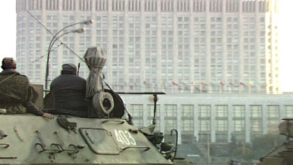 Россия на грани гражданской войны. Съемки 3-4 октября 1993 года Россия на грани гражданской войны. Съемки 3-4 октября 1993 года