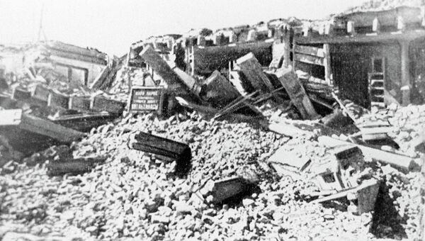 Последствия землетрясения в Ашхабаде 6 октября 1948 года. Архивное фото Последствия землетрясения в Ашхабаде 6 октября 1948 года. Архивное фото