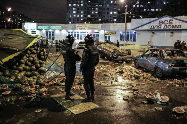 Беспорядки в московском районе Бирюлево Беспорядки в московском районе Бирюлево