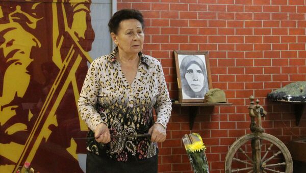 Преподаватель истории алексеевской школы Нина Косарева Преподаватель истории алексеевской школы Нина Косарева