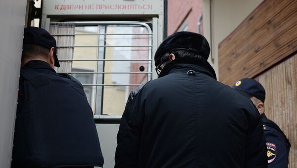 Вице-президент общественной организации Опора России Павел Сигал, подозреваемый в афере с материнским капиталом, в суде. Архивное фото Вице-президент общественной организации Опора России Павел Сигал, подозреваемый в афере с материнским капиталом, в суде. Архивное фото