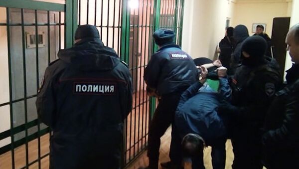 В Москве задержаны члены Ат-Такфир ва аль-Хиджра, архивное фото В Москве задержаны члены Ат-Такфир ва аль-Хиджра, архивное фото