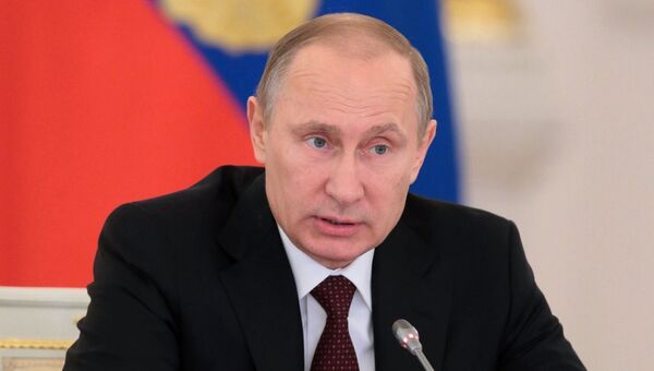 Президент России Владимир Путин на заседании Государственного совета РФ, фото с места события Президент России Владимир Путин на заседании Государственного совета РФ, фото с места события