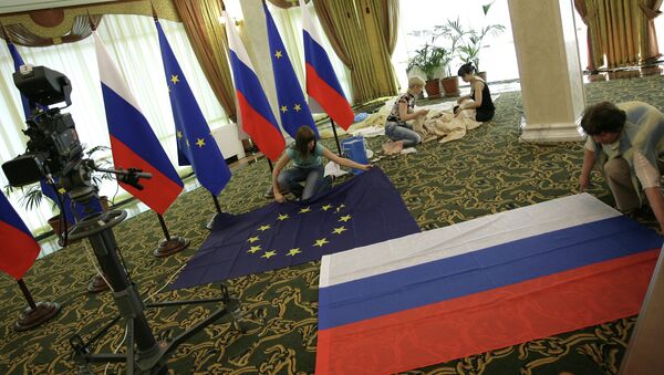Подготовка Международного пресс-центра к Саммиту Россия-ЕС. Архивное фото Подготовка Международного пресс-центра к Саммиту Россия-ЕС. Архивное фото